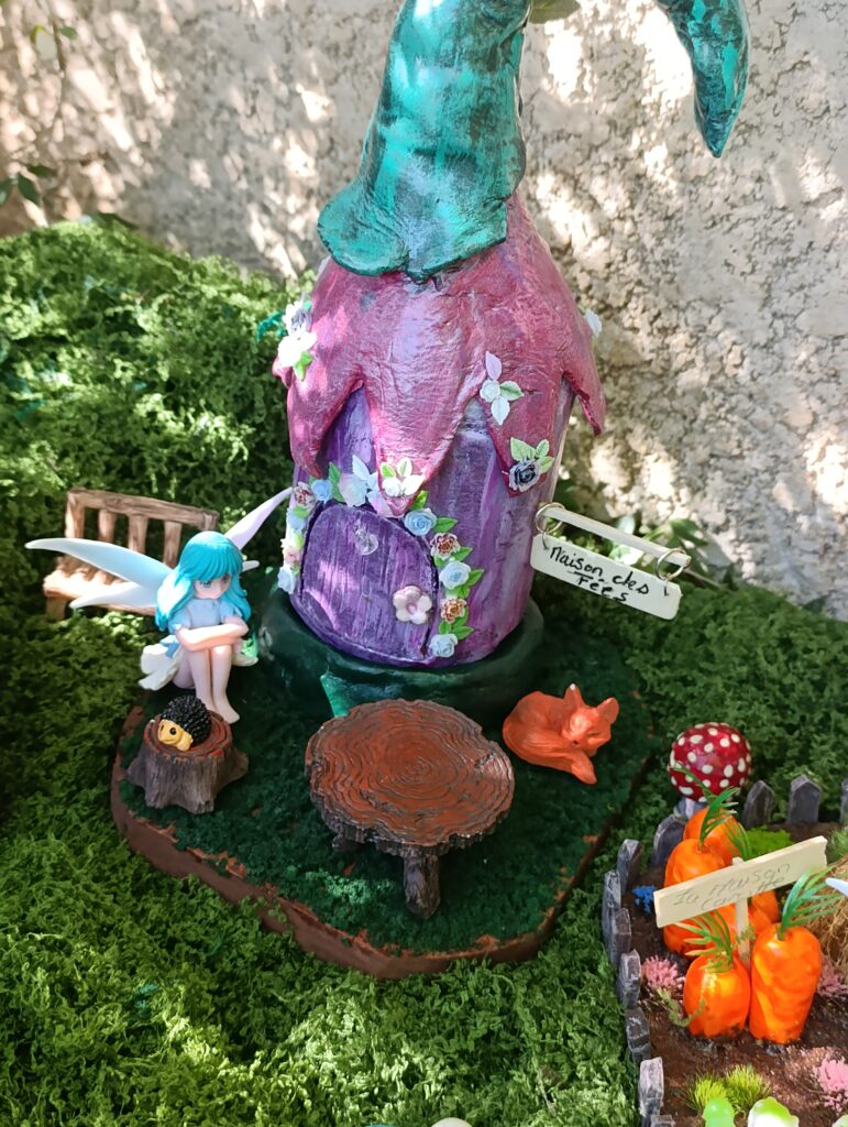 📖Chroniques de Luneria🌙, gardienne des songes du Village du Lys Enchanté Maison Songe du village du Lys enchanté