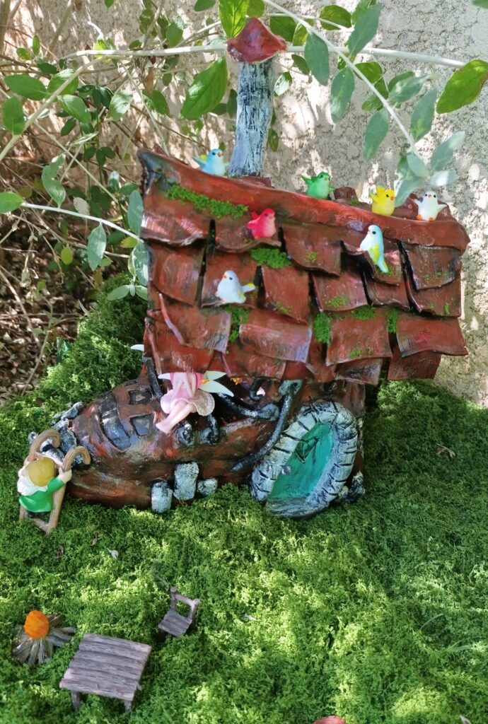 👢 Maison-Botte – Bottineau, le Cordonnier du Village Maison Botte du village du Lys enchanté