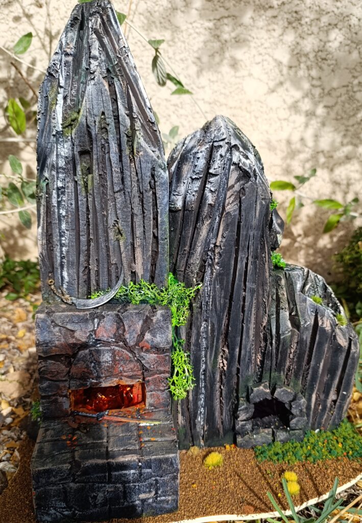 🔨🏔 Maison-Forge de Guyldrinn – Le Cœur de Roc du Village Maison Roche