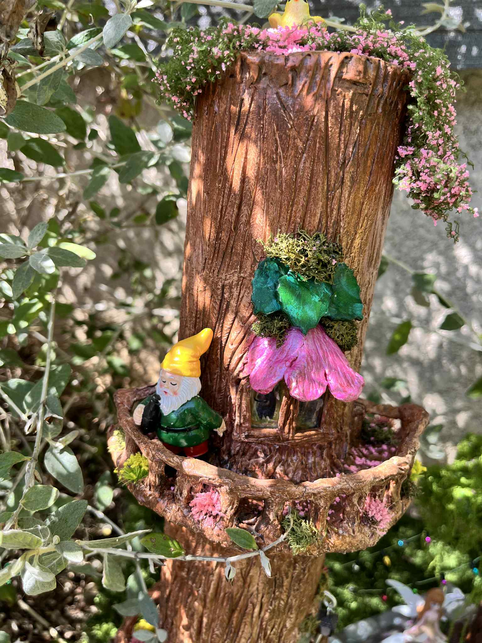 🌳✨Maison Arbre refuge Sylvestre du Village du Lys Enchanté – Image 8