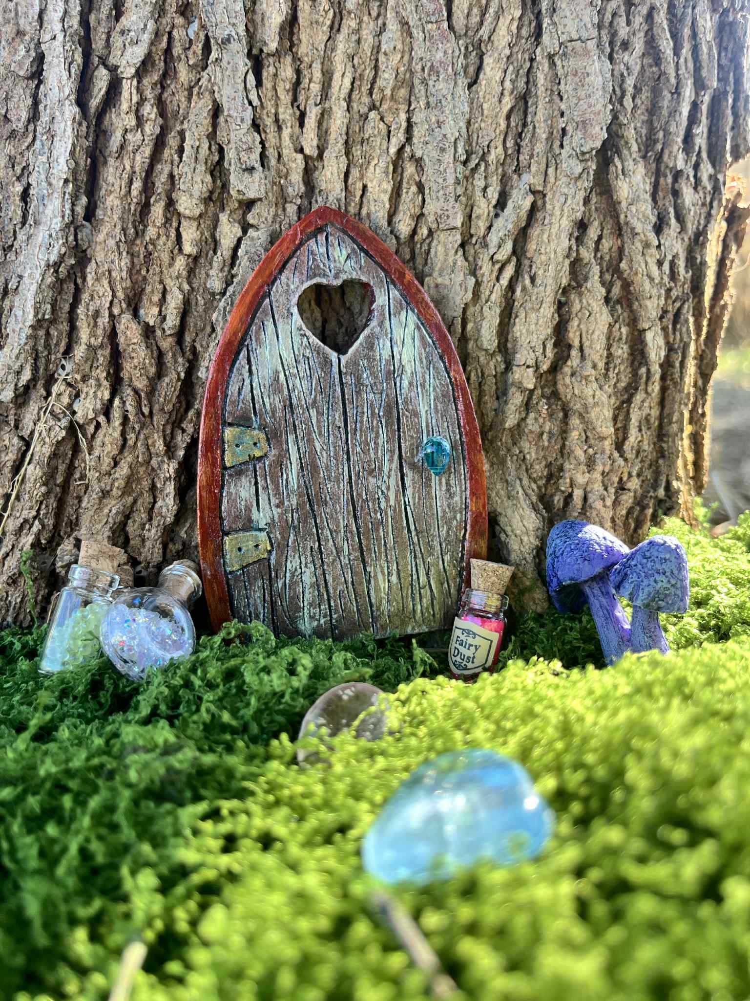 Porte féerique coeur du bois – Image 5