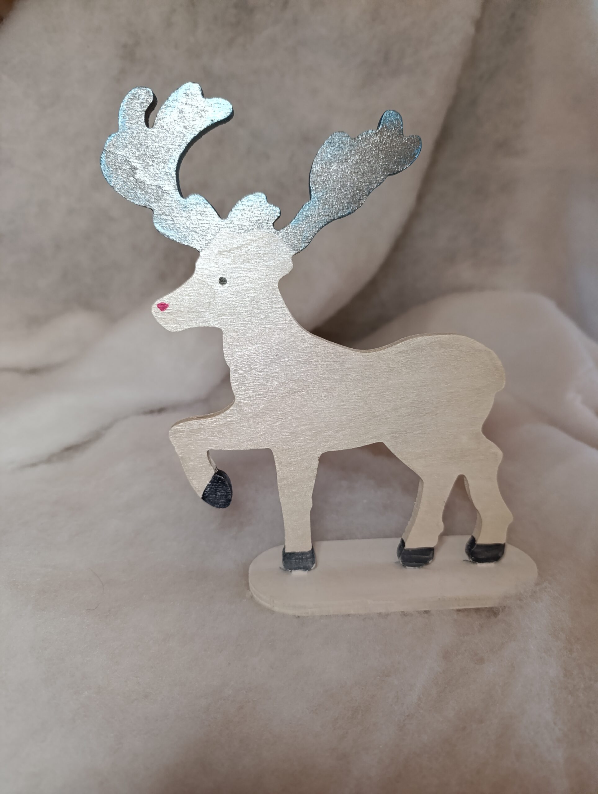 IMG_20251209_105537 🦌 Renne Enneigé du Village du Lys Enchanté Décoration artisanale de Noël – Image 6