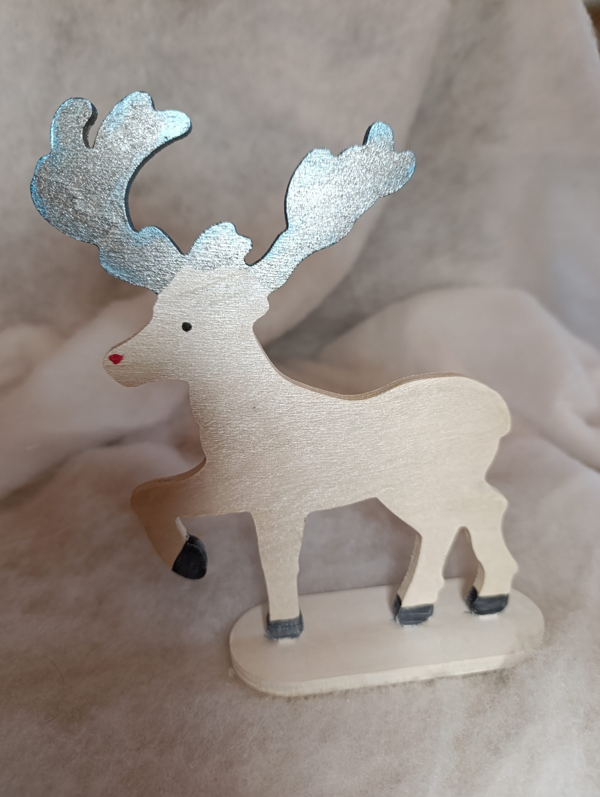 IMG_20251209_105549 🦌 Renne Enneigé du Village du Lys Enchanté Décoration artisanale de Noël – Image 5