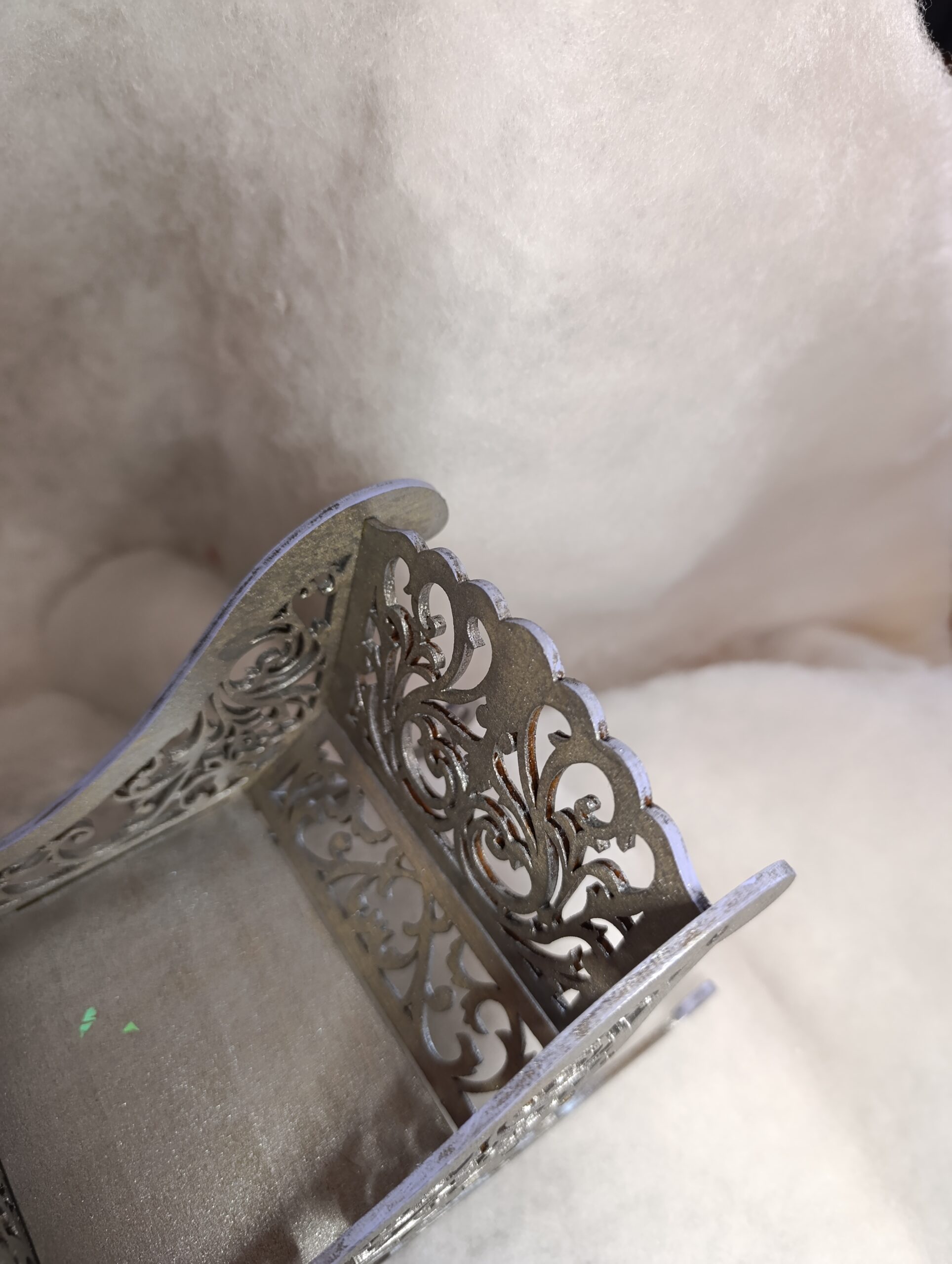 IMG_20251209_114409 ❄️ Traîneau Argenté L’Escorte d’Hiver du Village du Lys – Image 7