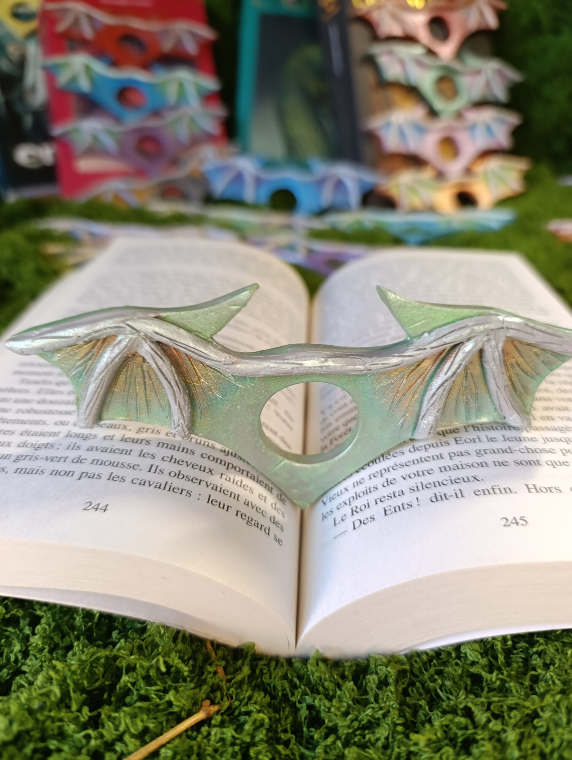 rune féerique celtique – gardienne des murmures enchantés rune féerique celtique – gardienne des murmures enchantés