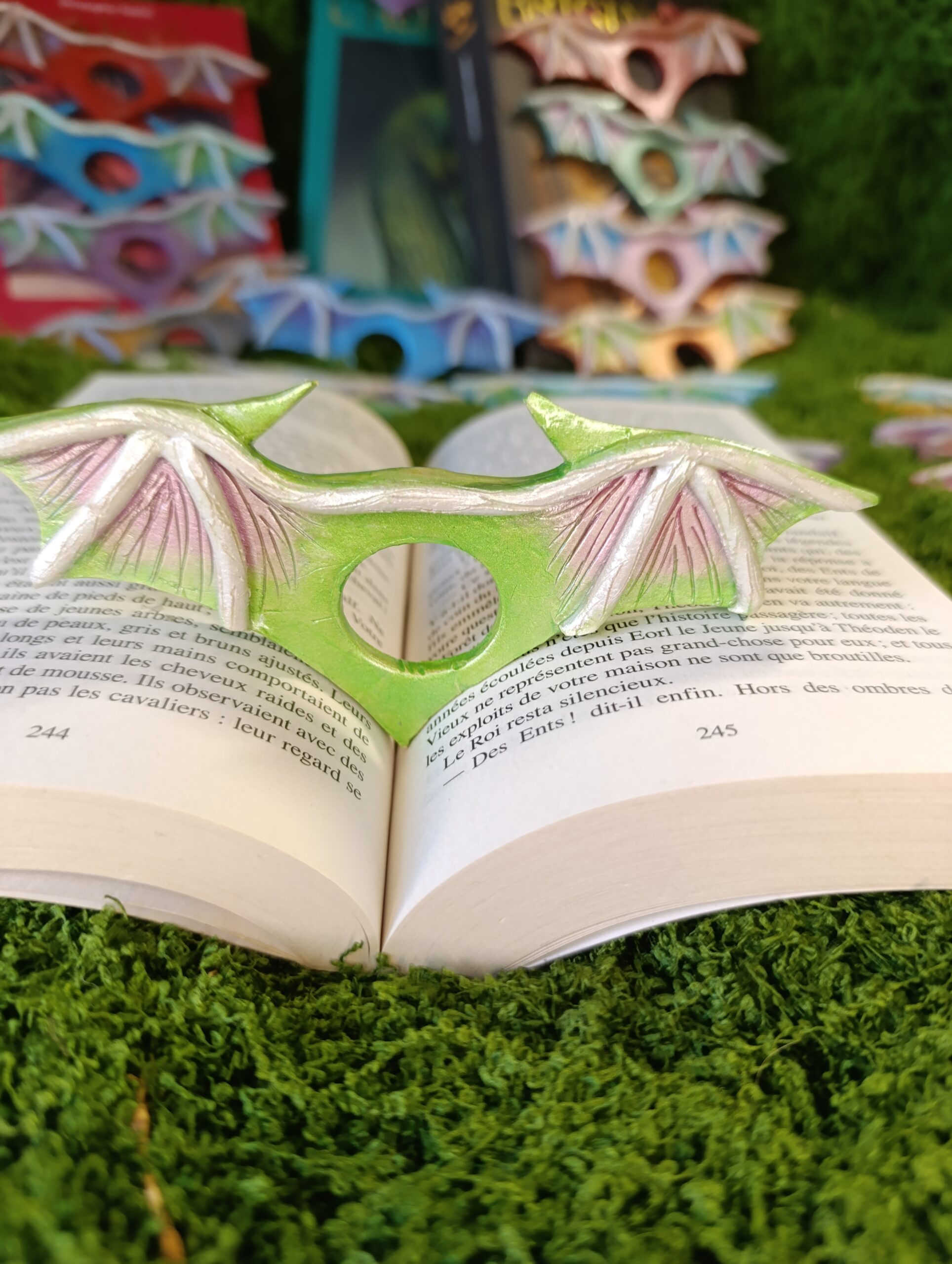 rune féerique celtique – gardienne des murmures enchantés rune féerique celtique – gardienne des murmures enchantés