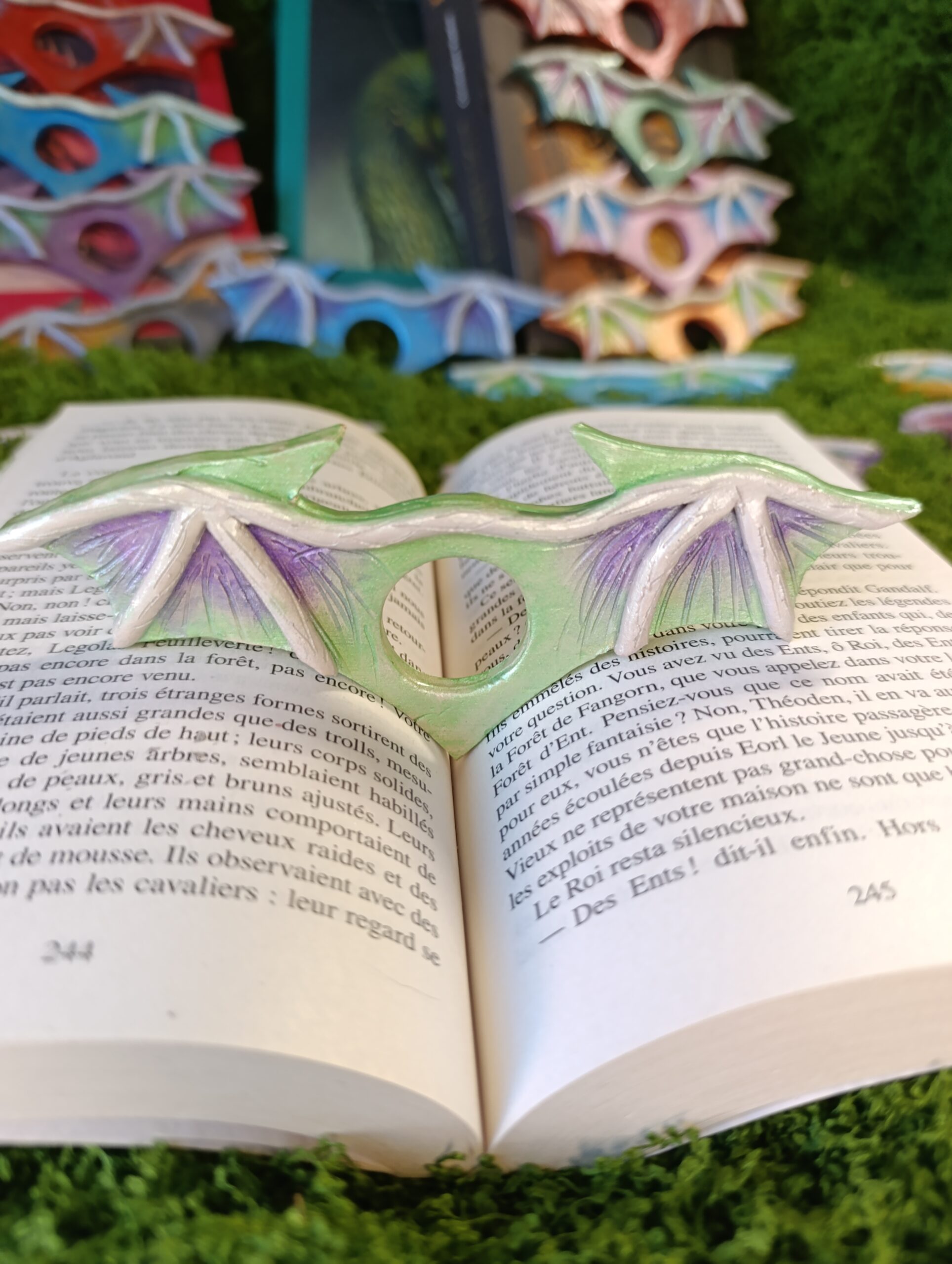 rune féerique celtique – gardienne des murmures enchantés rune féerique celtique – gardienne des murmures enchantés