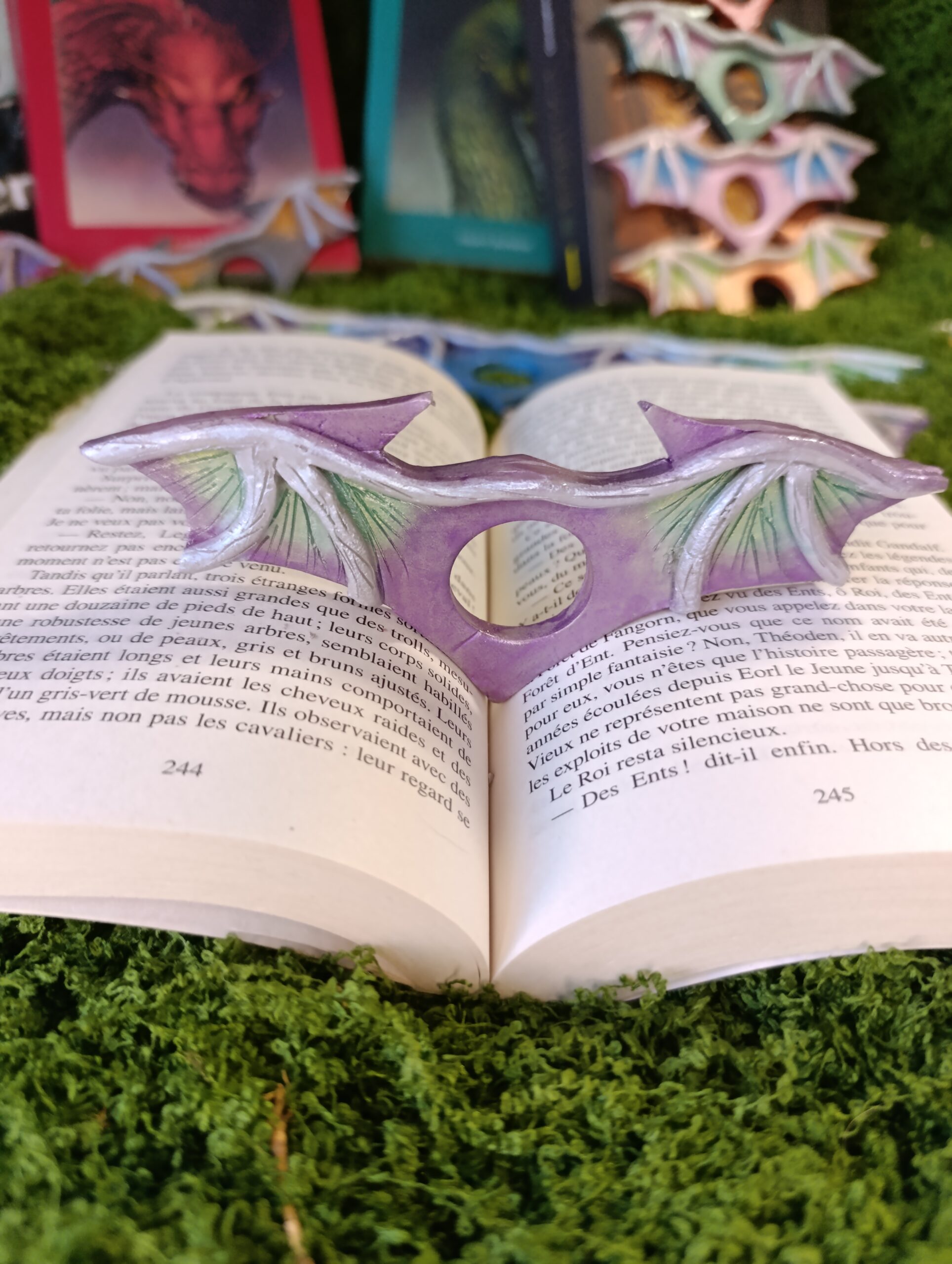 rune féerique celtique – gardienne des murmures enchantés rune féerique celtique – gardienne des murmures enchantés