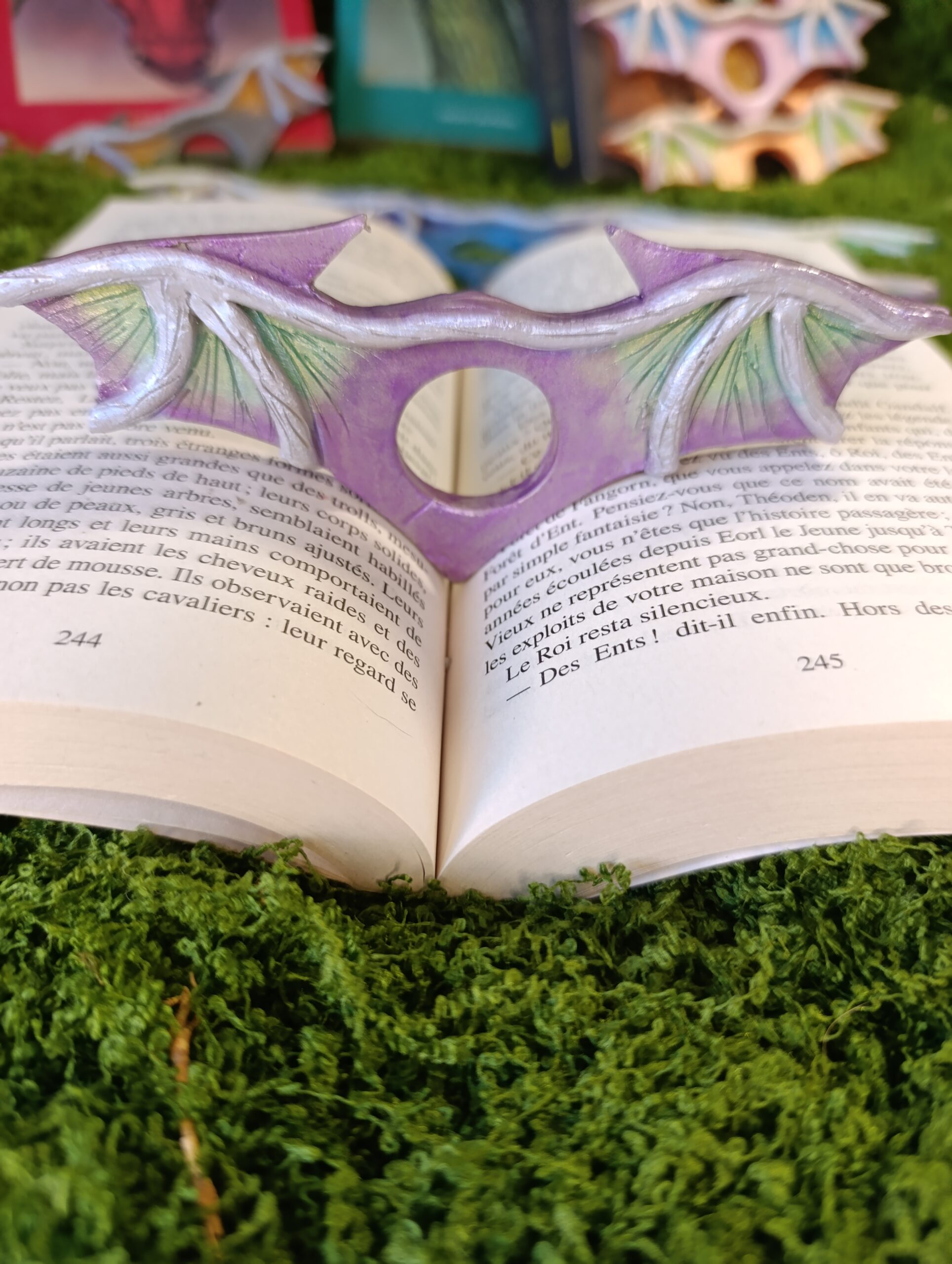 rune féerique celtique – gardienne des murmures enchantés rune féerique celtique – gardienne des murmures enchantés