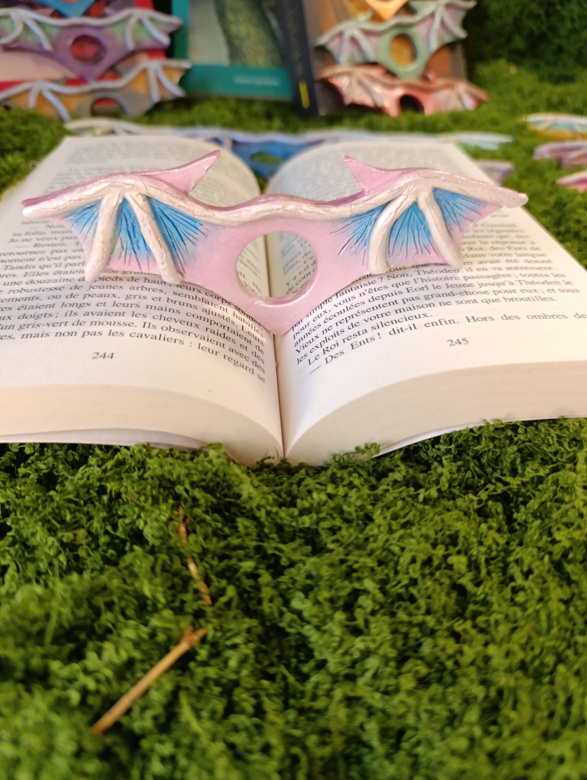 rune féerique celtique – gardienne des murmures enchantés rune féerique celtique – gardienne des murmures enchantés