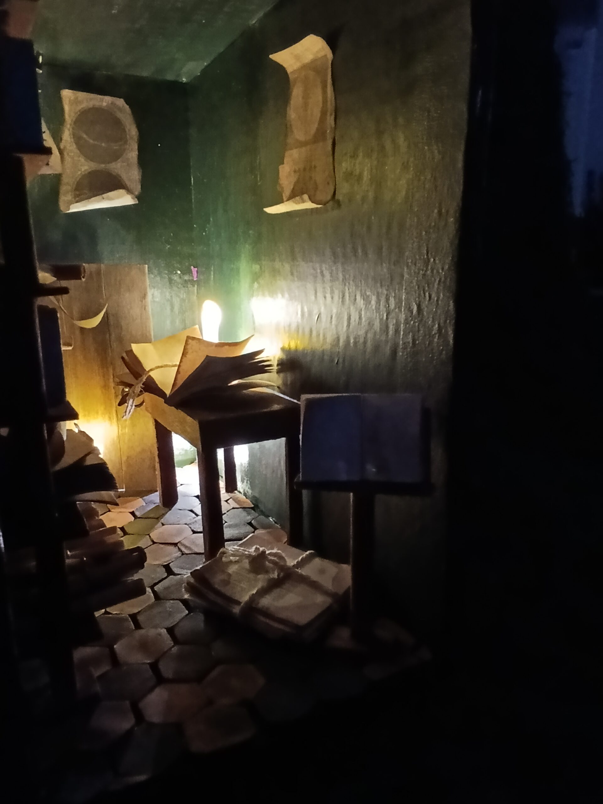 le grimoire des mondes cachés – booknook féerique du village du lys enchanté le grimoire des mondes cachés – booknook féerique du village du lys enchanté