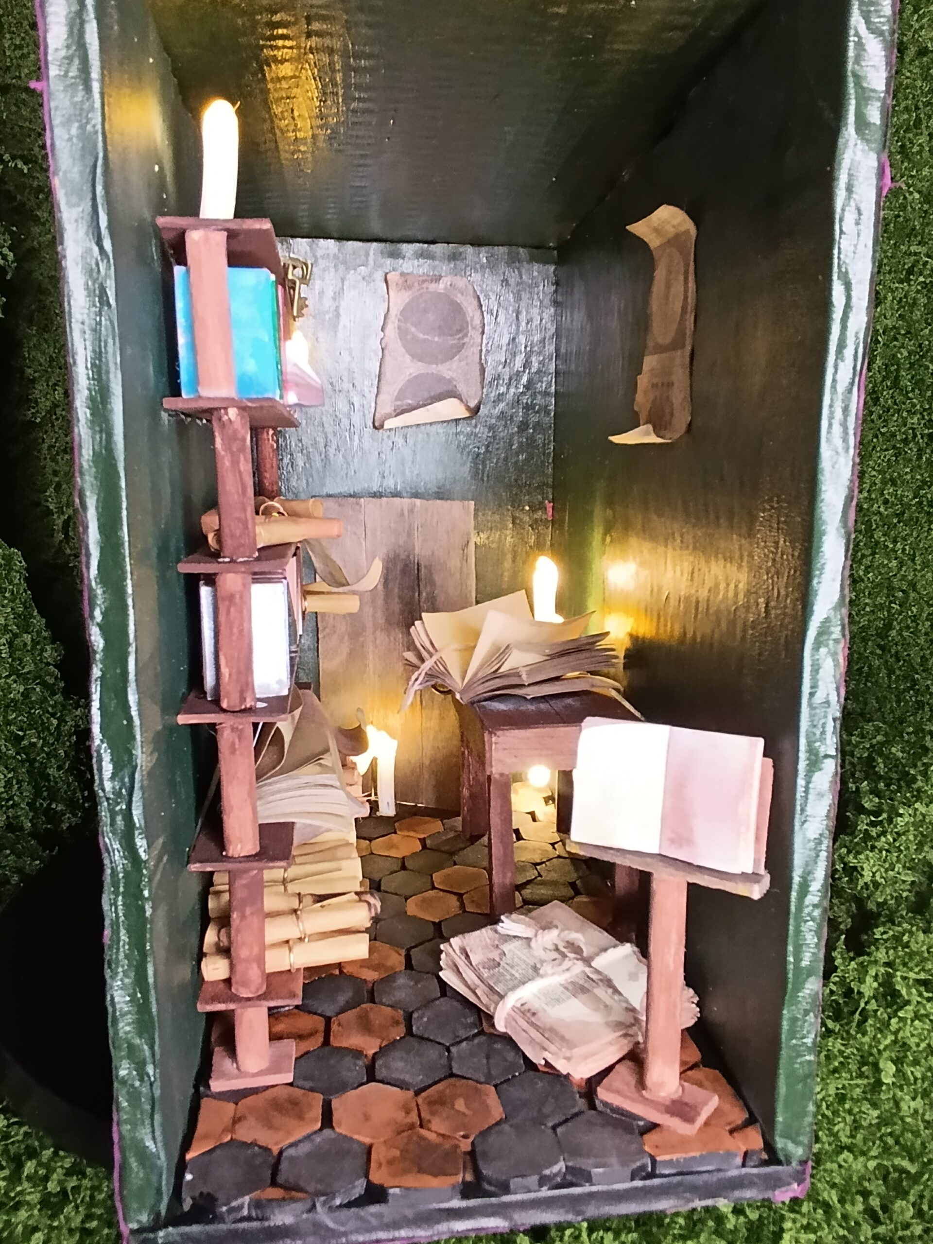 le grimoire des mondes cachés – booknook féerique du village du lys enchanté le grimoire des mondes cachés – booknook féerique du village du lys enchanté