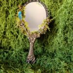 Miroir féerique – Éclat de clairière enchantée miroir féerique – Le Miroir des Clefs Oubliées