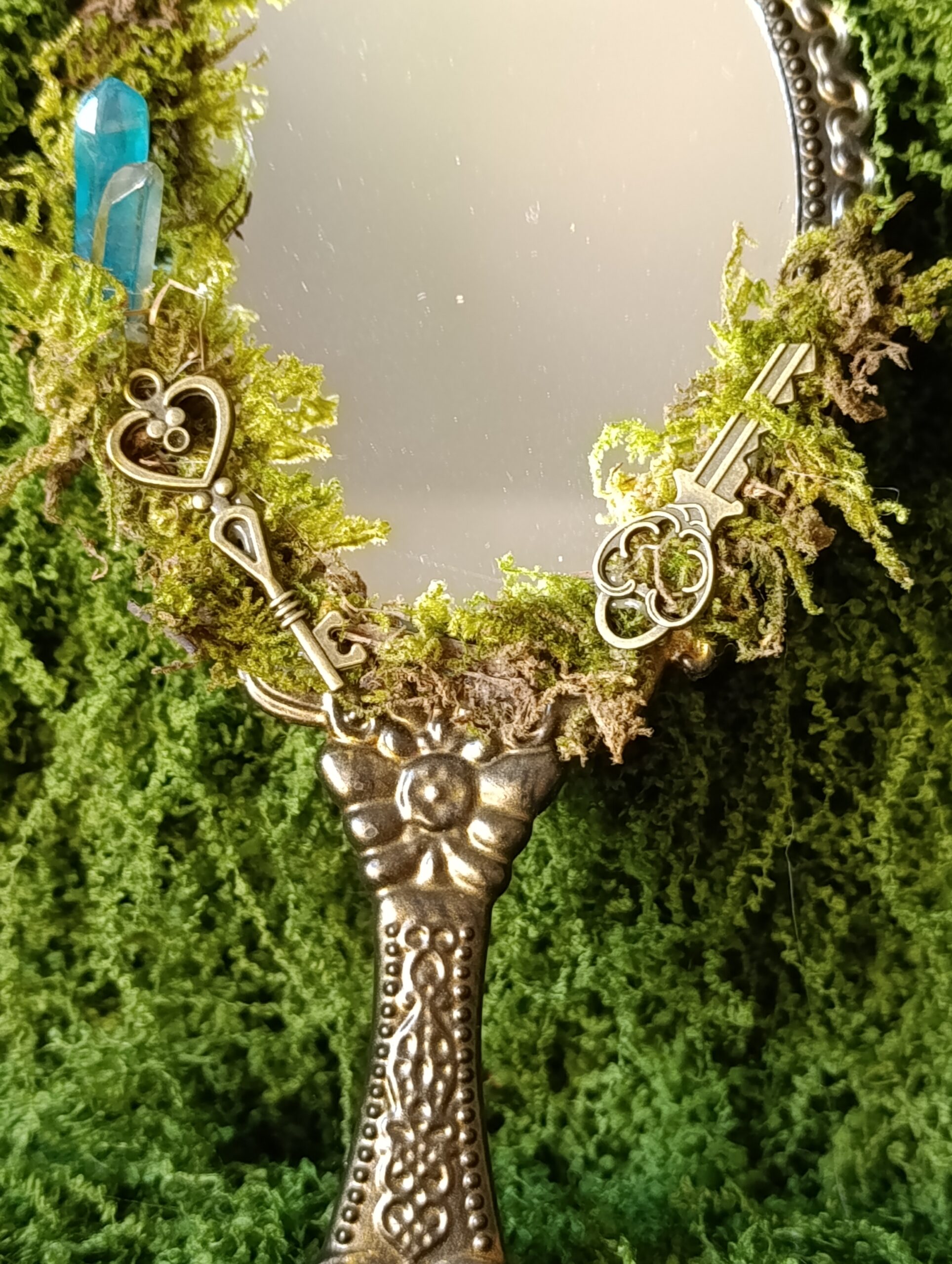 miroir féerique – Éclat de clairière enchantée miroir féerique – Éclat de clairière enchantée