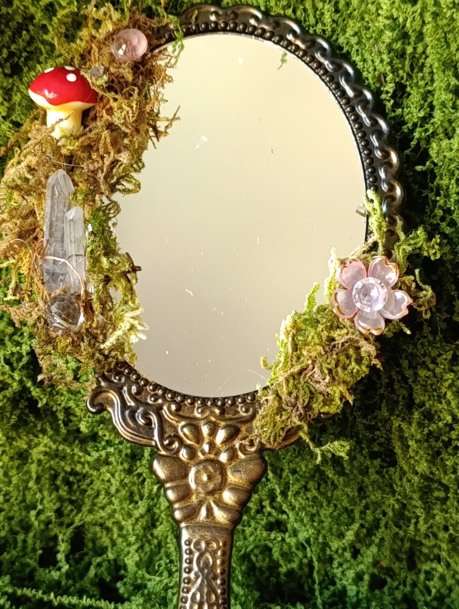 miroir féerique – Éclat de clairière enchantée miroir féerique – Éclat de clairière enchantée