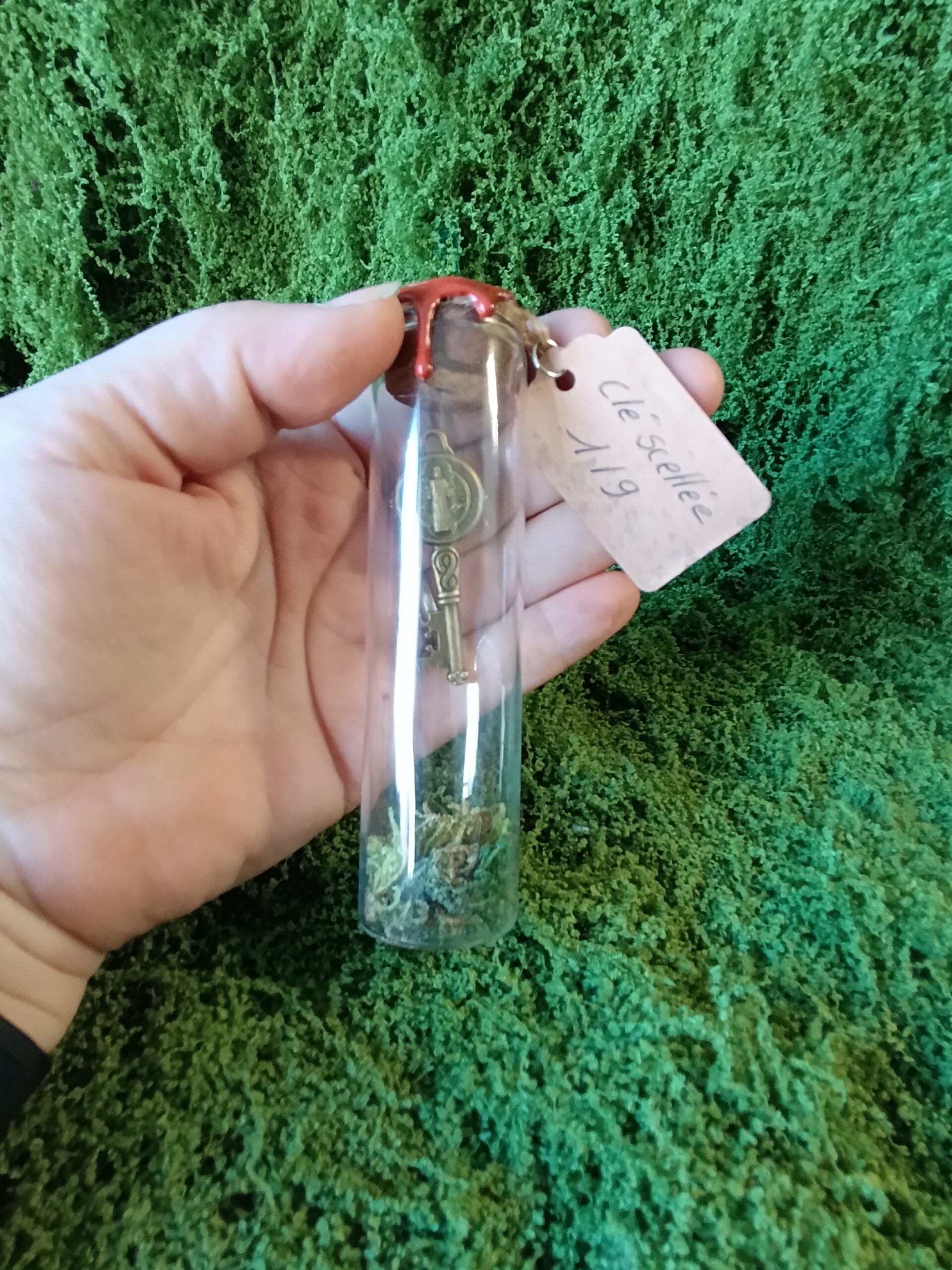 clé scellée des mondes cachés – relique du village du lys enchanté clé scellée des mondes cachés – relique du village du lys enchanté