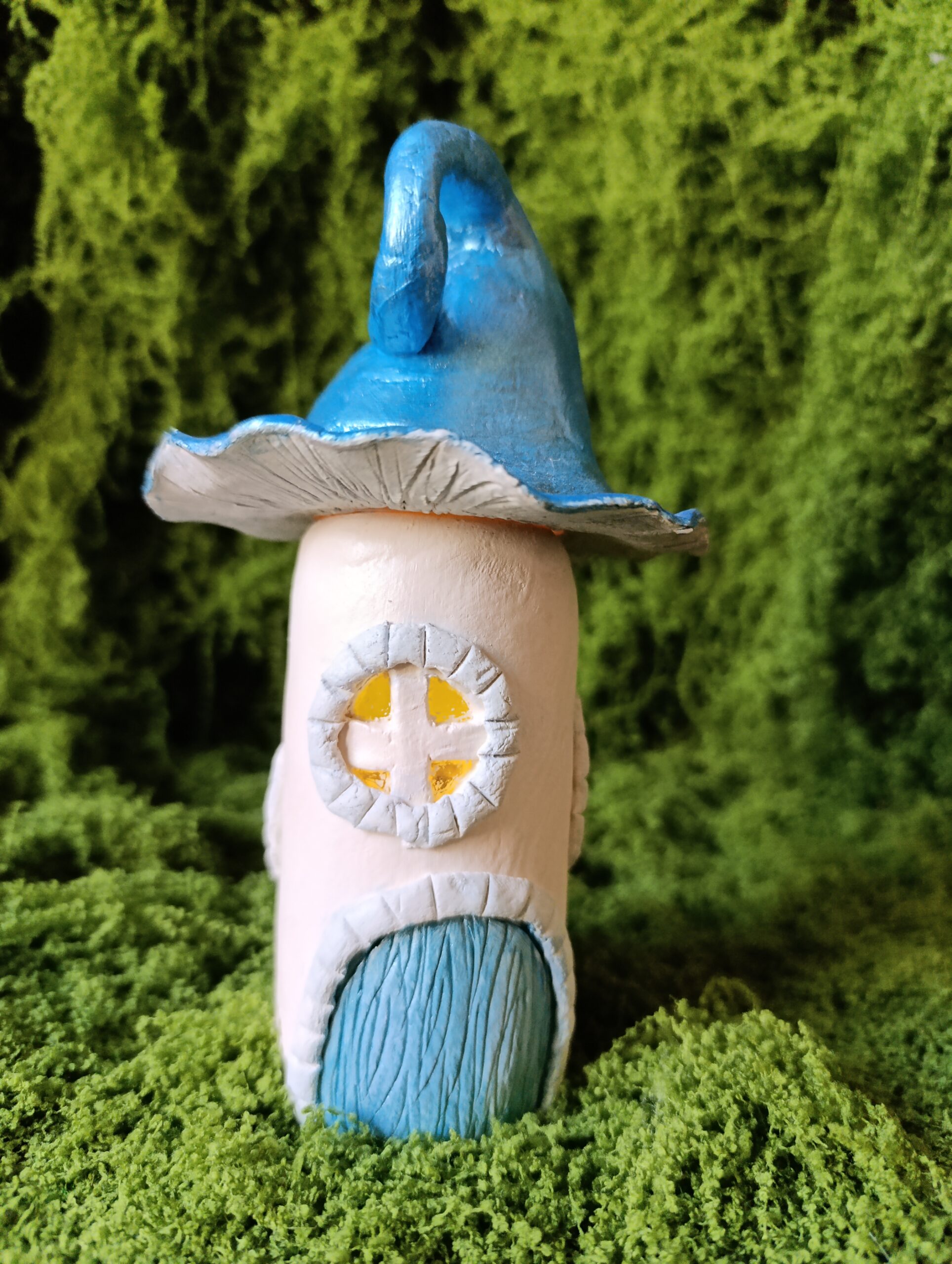 maison du sous bois du lys – maison champignon féerique lumineuse maison du sous bois du lys – maison champignon féerique lumineuse