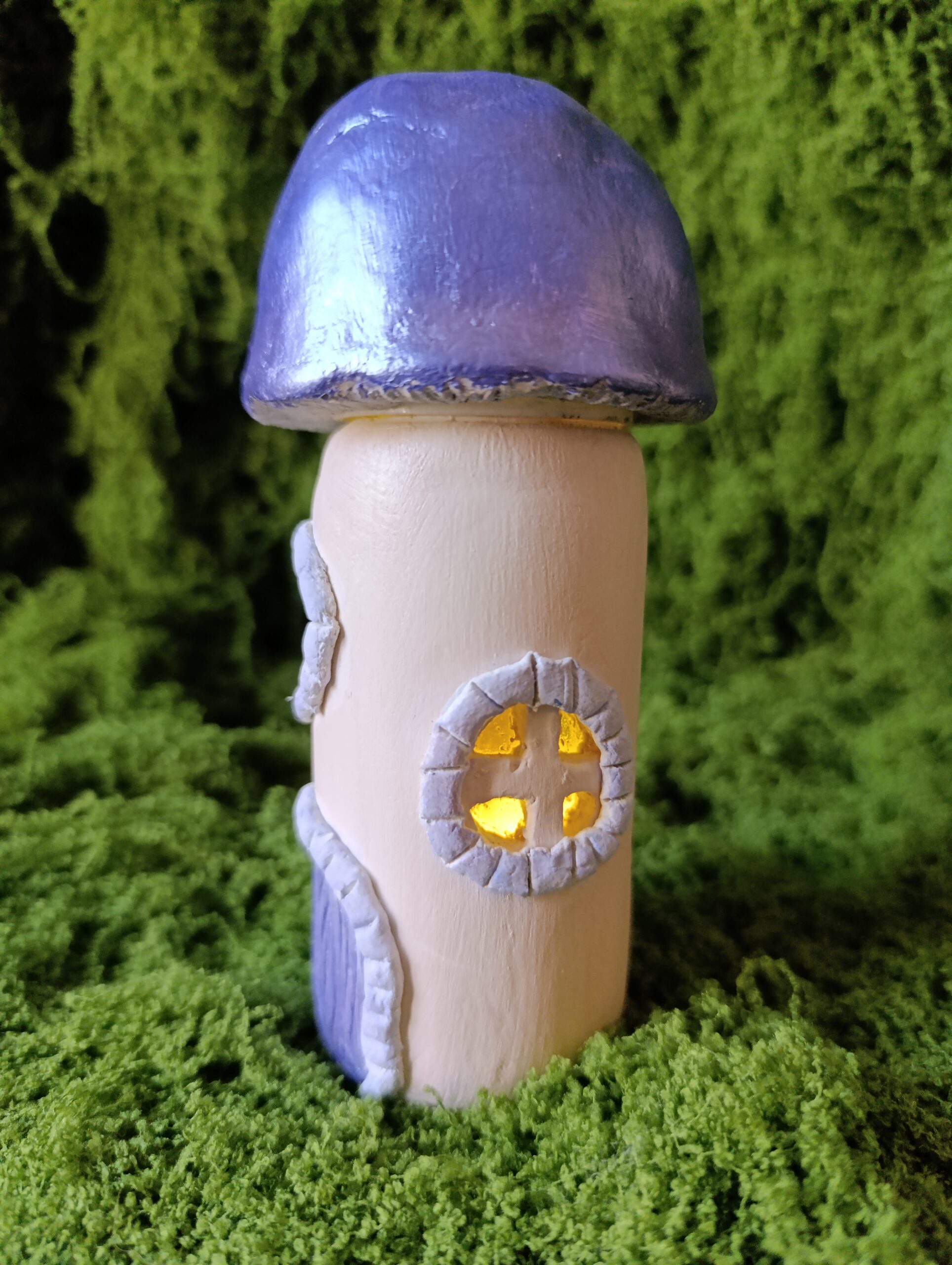 maison du sous bois du lys – maison champignon féerique lumineuse maison du sous bois du lys – maison champignon féerique lumineuse