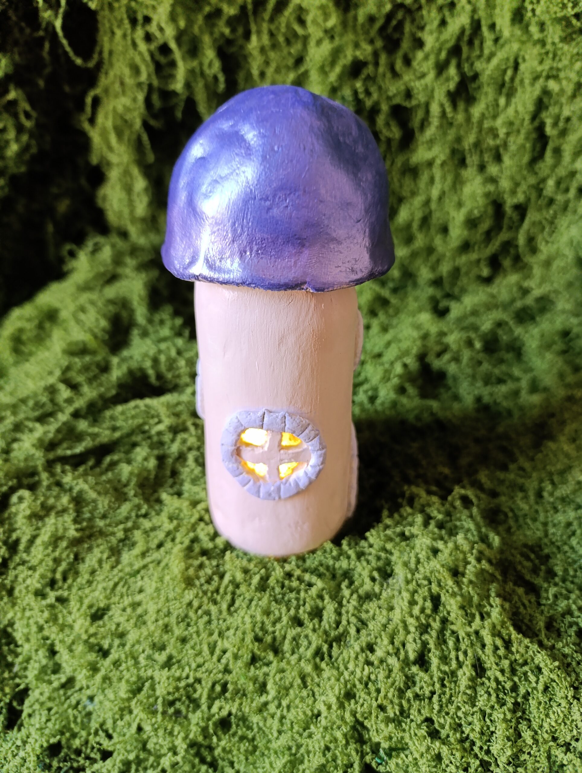 maison du sous bois du lys – maison champignon féerique lumineuse maison du sous bois du lys – maison champignon féerique lumineuse