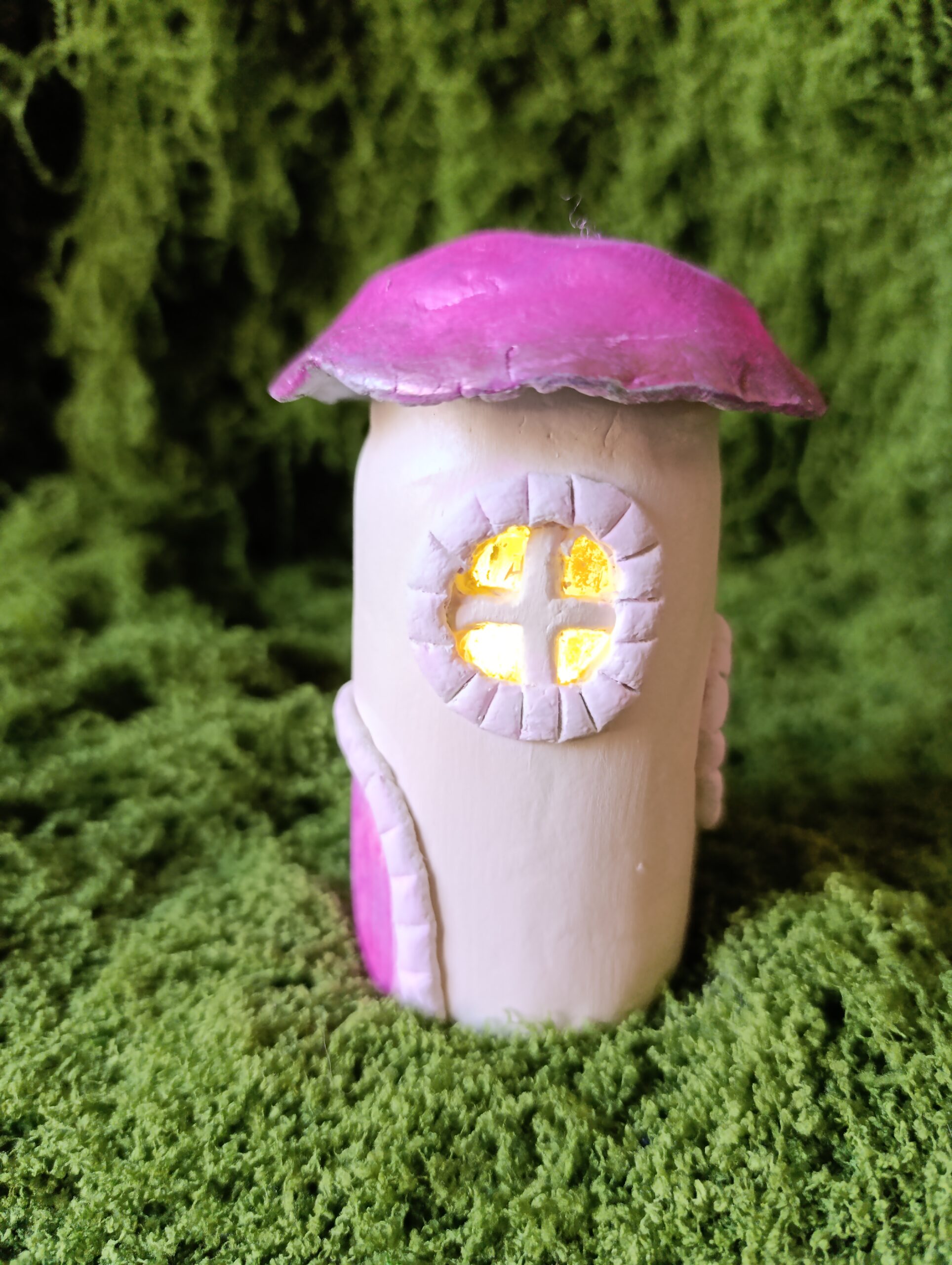 maison du sous bois du lys – maison champignon féerique lumineuse maison du sous bois du lys – maison champignon féerique lumineuse